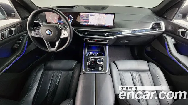 BMW X7 — Фото автомобиля 7