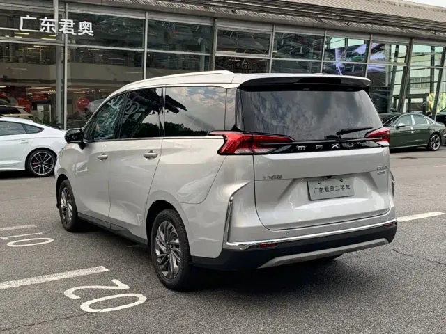 Maxus G50 — Фото автомобиля 5