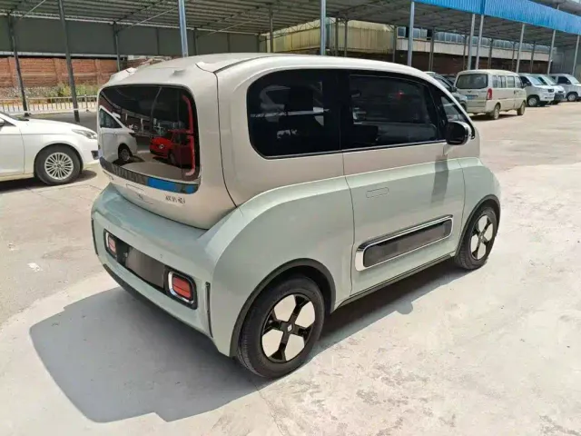 Baojun KiWi EV — Фото автомобиля 6