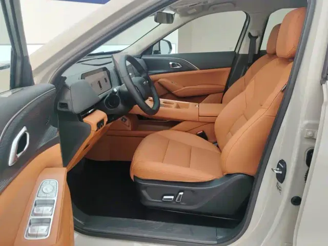 Haval Xiaolong MAX — Фото автомобиля 9