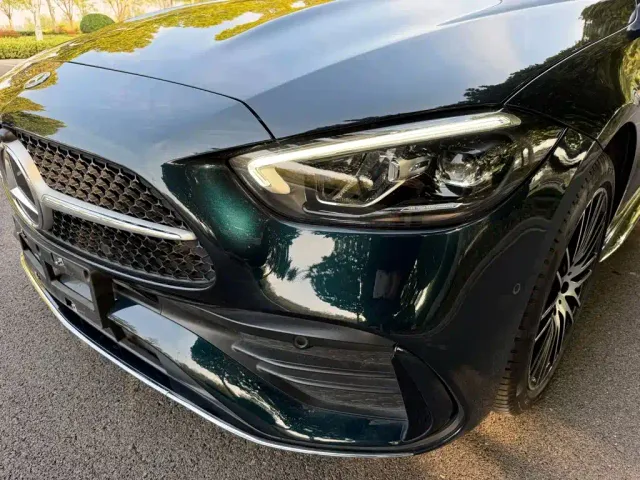 Mercedes-Benz C-Class — Фото автомобиля 2