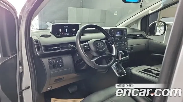 Hyundai Staria — Фото автомобиля 11