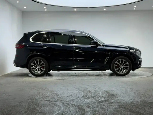 BMW X5 — Фото автомобиля 5