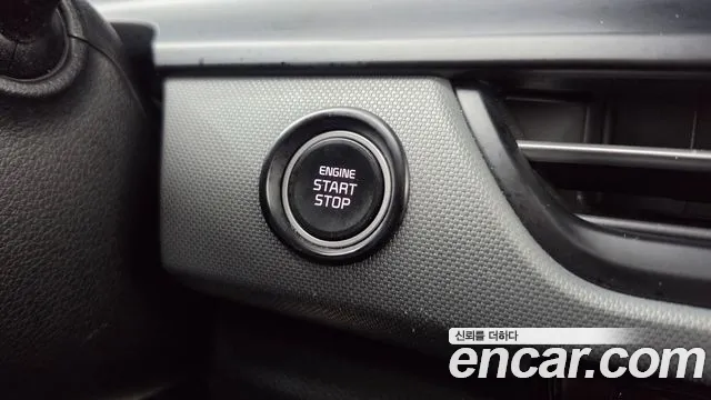 Kia Seltos New — Фото автомобиля 24