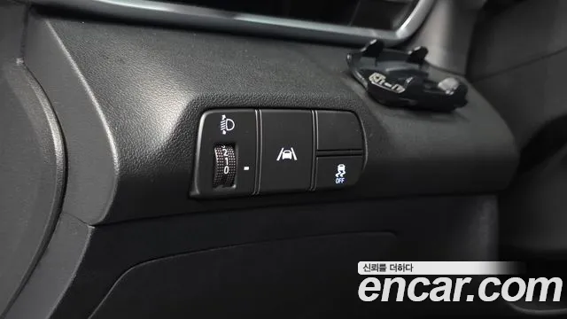 Hyundai AVANTE Avante (CN7) — Фото автомобиля 19