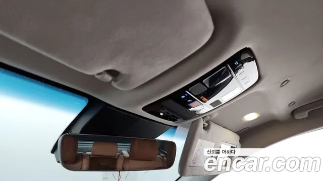 Hyundai Grandeur GN7 — Фото автомобиля 28
