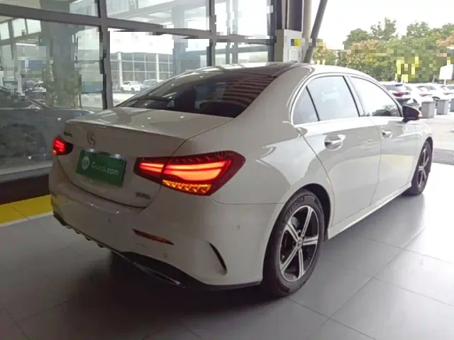 Mercedes-Benz A-Class — Фото автомобиля 6