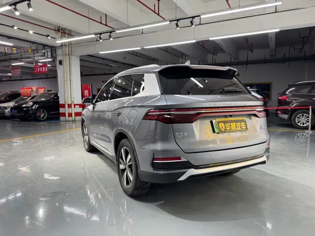 BYD Song Pro — Фото автомобиля 7
