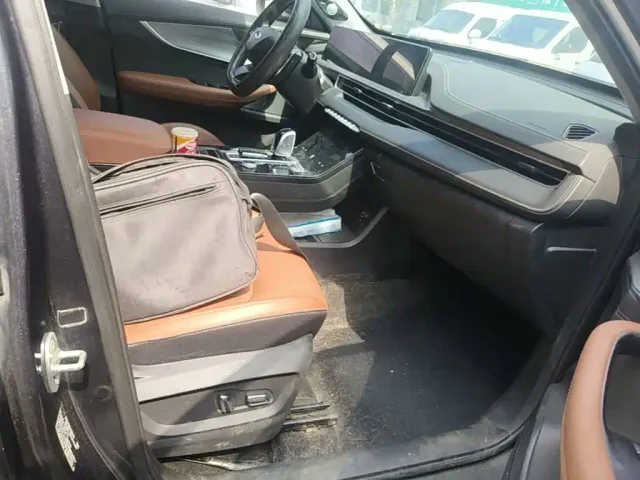 Chery Tiggo 8 PLUS — Фото автомобиля 24