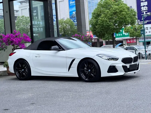 BMW Z4 — Фото автомобиля 3