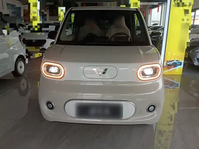 Wuling Hongguang Mini EV — Фото автомобиля 2