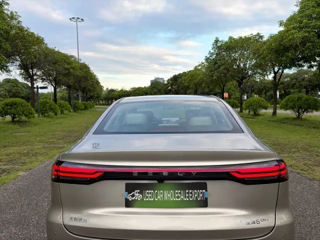 Geely Galaxy Stellar 6 — Фото автомобиля 27