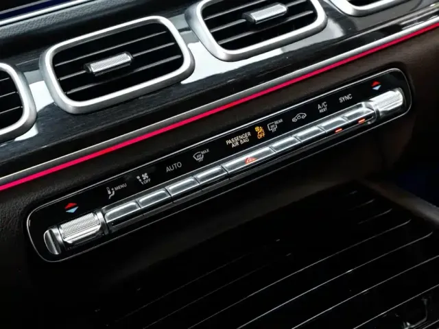 Mercedes-Benz GLE-Class — Фото автомобиля 18