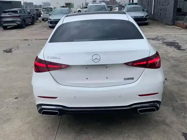 Mercedes-Benz C-Class — Фото автомобиля 17