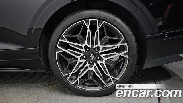 Hyundai Grandeur GN7 — Фото автомобиля 6