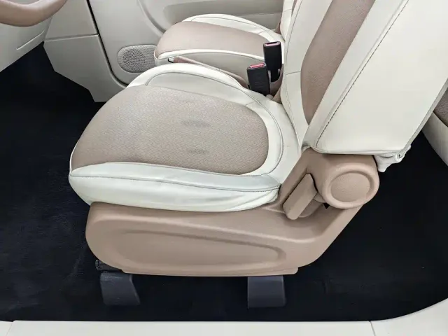 Besturn Bestune Pony 2026 222km Shining Horse — Фото автомобиля 20