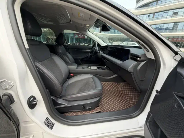 Ford Mondeo — Фото автомобиля 11