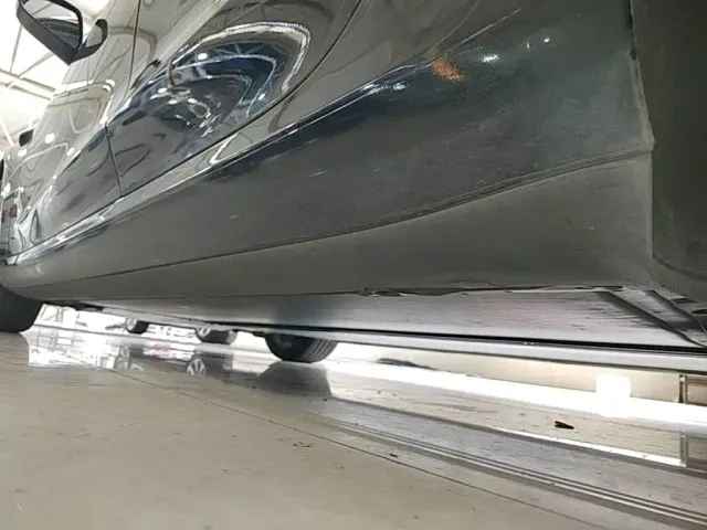 Tesla Model 3 — Фото автомобиля 21