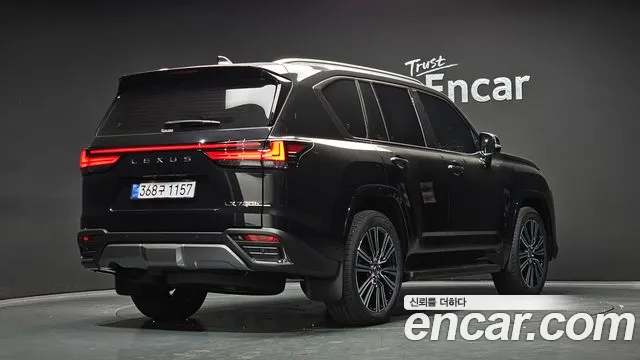 Lexus LX — Фото автомобиля 2