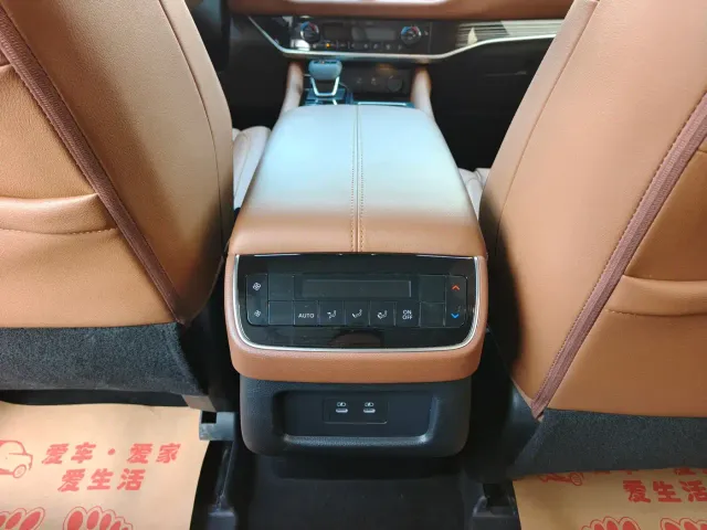 Nissan Terra — Фото автомобиля 16