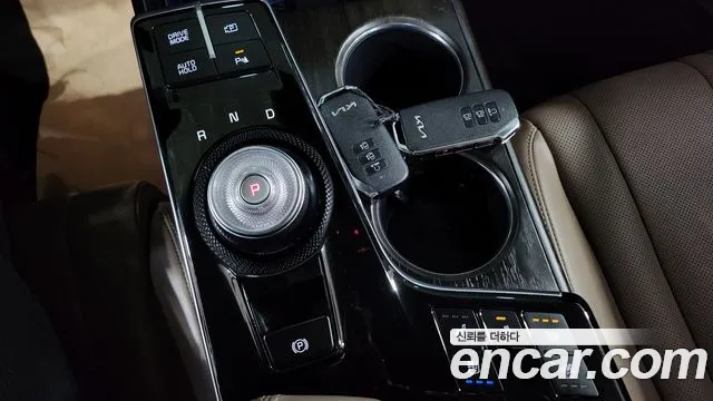 Kia K8 K8 Hybrid — Фото автомобиля 12