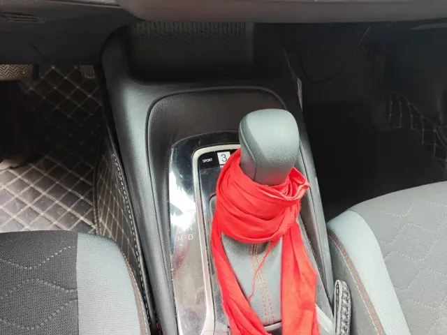 Toyota Corolla 2021 1.2T S-CVT Elite PLUS Edition — Фото автомобиля 10