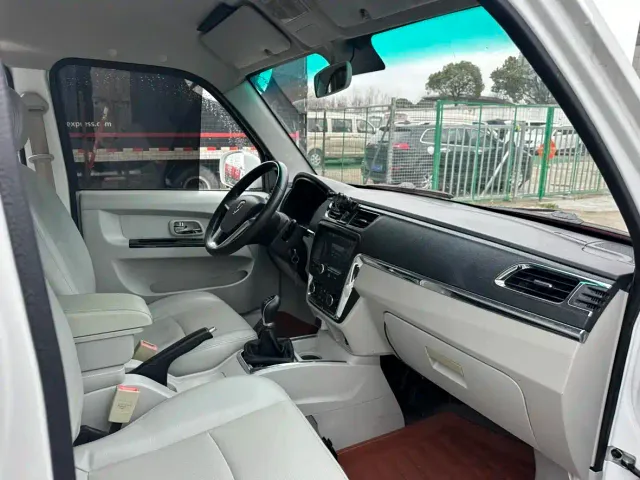 Jinbei New Hiace X30L — Фото автомобиля 8