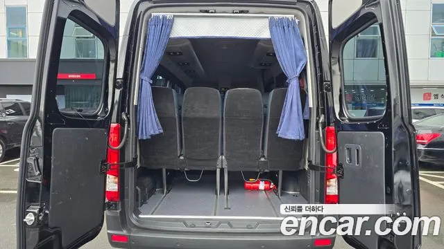 Hyundai Solati Solati 16 мест — Фото автомобиля 20