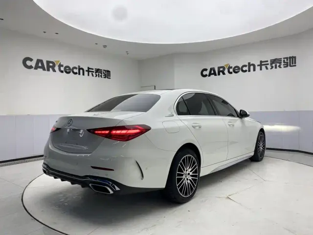 Mercedes-Benz C-Class — Фото автомобиля 5