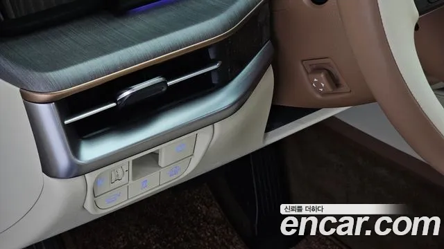 Hyundai Grandeur GN7 — Фото автомобиля 14