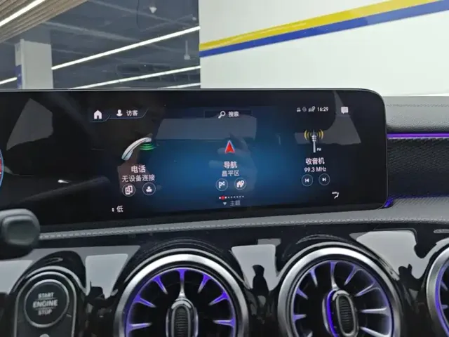 Mercedes-Benz A-Class — Фото автомобиля 13
