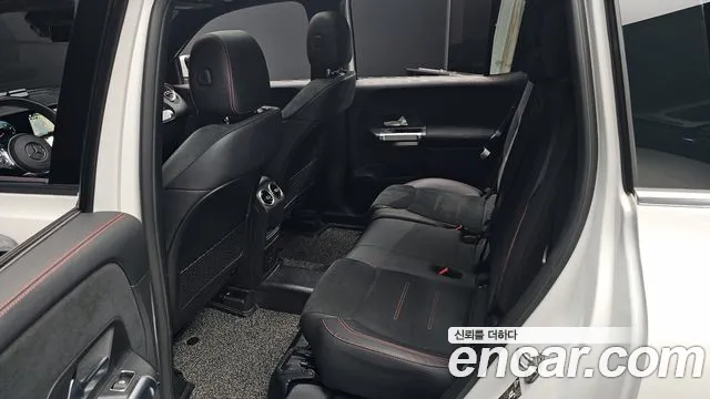 Mercedes-Benz GLB-Class — Фото автомобиля 12