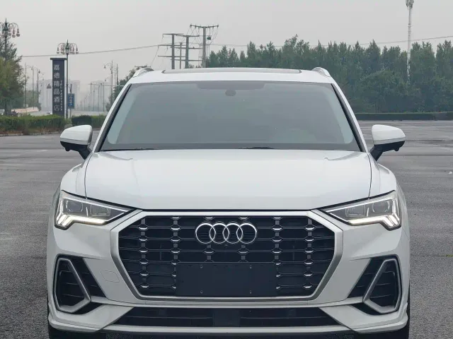 Audi Q3 — Фото автомобиля 2
