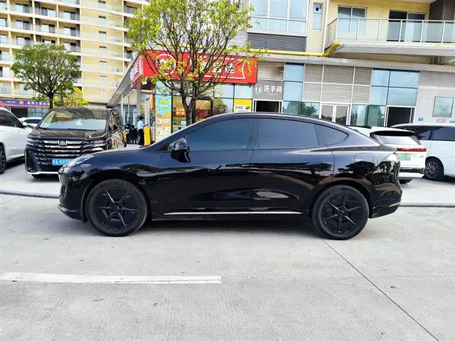 GAC Hyptec HT — Фото автомобиля 3