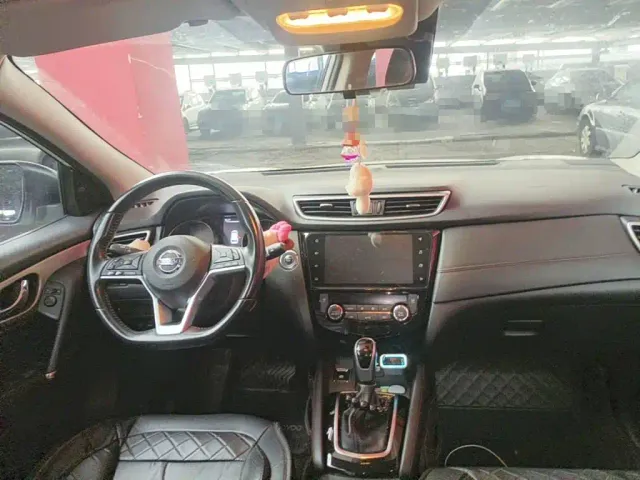 Nissan Qashqai — Фото автомобиля 12