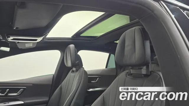 Mercedes-Benz EQE V295 — Фото автомобиля 23