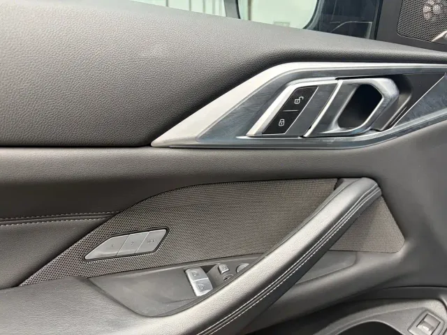 BMW M4 — Фото автомобиля 8