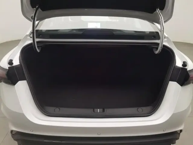 Geely Binrui — Фото автомобиля 16