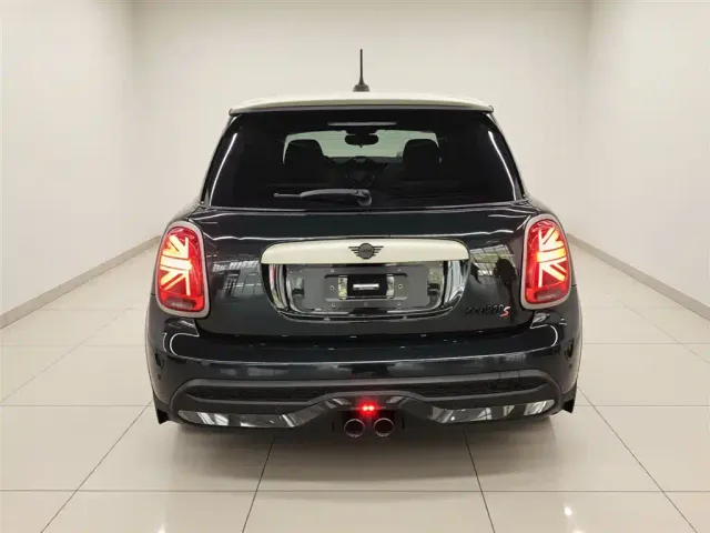 MINI Hatch — Фото автомобиля 3