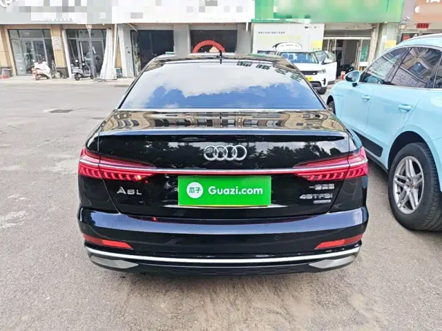 Audi A6L — Фото автомобиля 5