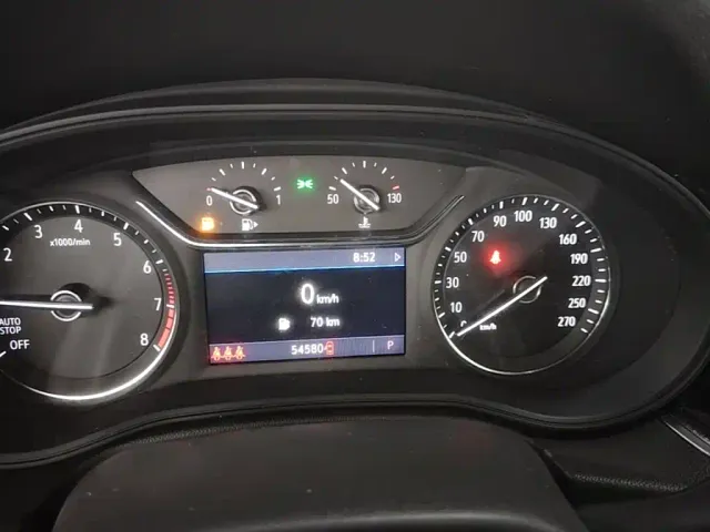 Buick Regal — Фото автомобиля 11