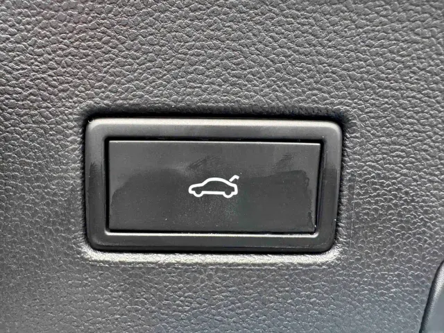 Volkswagen Lamando — Фото автомобиля 22