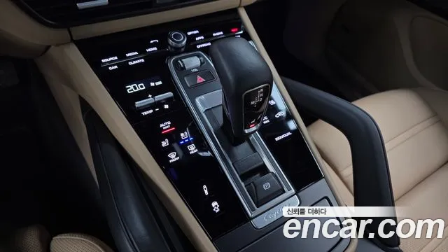 Porsche Cayenne PO536 — Фото автомобиля 9