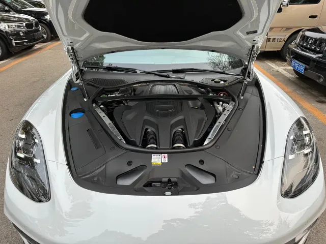 Porsche Panamera — Фото автомобиля 18