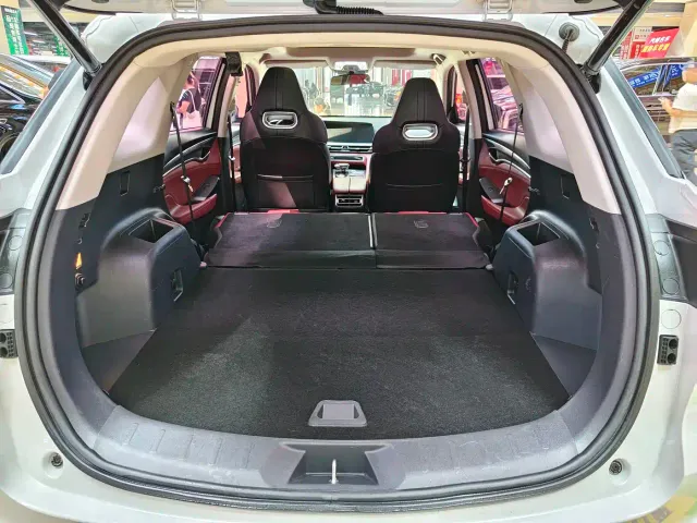 Changan CS75 Plus — Фото автомобиля 8