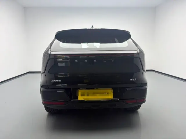 Geely Boyue L — Фото автомобиля 5