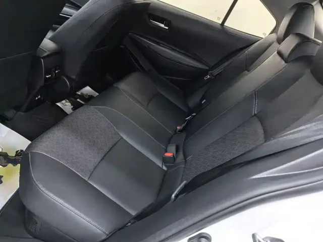 Toyota Corolla — Фото автомобиля 16