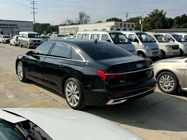 Audi A6L — Фото автомобиля 9