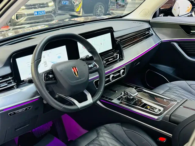 Hongqi HS5 — Фото автомобиля 7