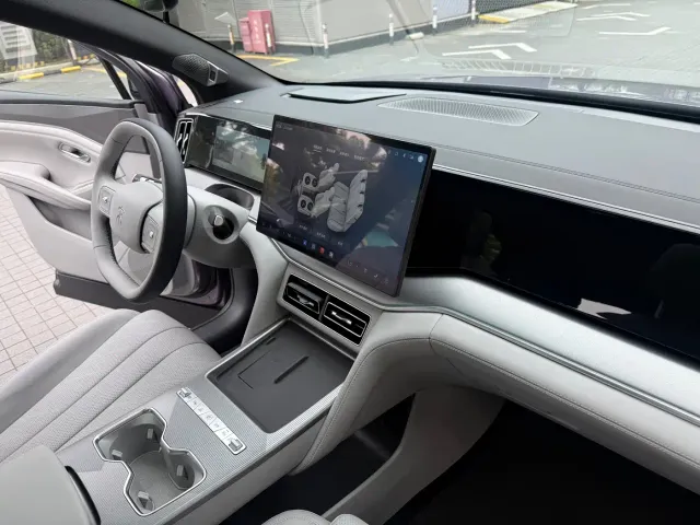 BYD Song Ultra — Фото автомобиля 23